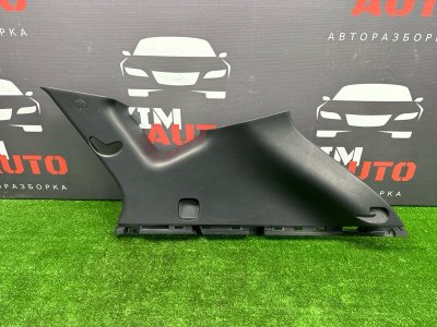 Накладка стойки задняя правая Hyundai ix35 2012
