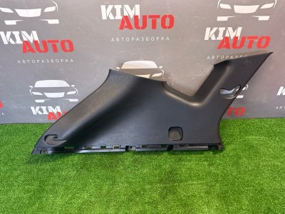 Накладка задней стойки Hyundai ix35 2011