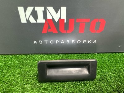 Кнопка открывания багажника Skoda Fabia 2 2011
