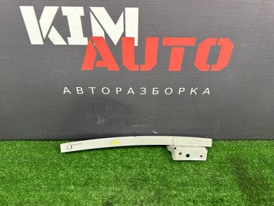 Направляющая стекла двери Renault Logan 2014