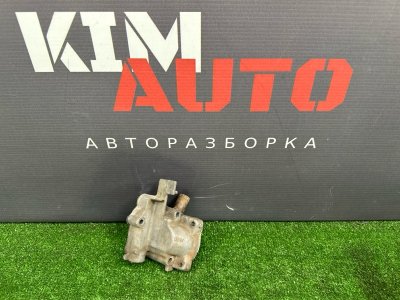 Корпус термостата Renault Logan 2014