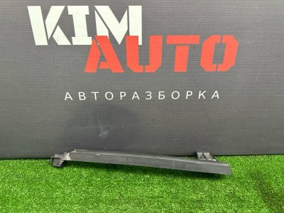 Направляющая стекла двери Hyundai i30 2012 SW