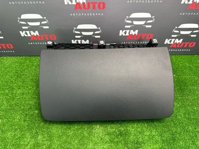 Бардачок Audi Q7 2007 4L