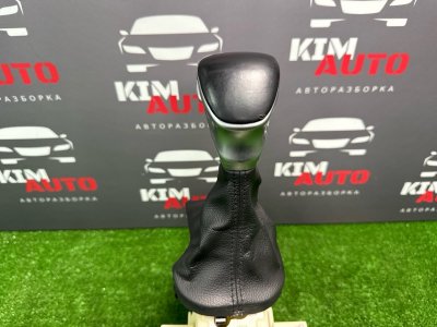 Рукоять с чехлом селектора АКПП Kia Cerato 4 2019 BD