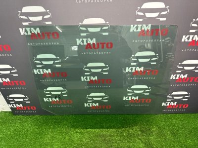 Стекло двери Skoda Fabia 2 2011