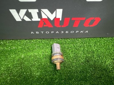 Датчик температуры охлаждающей жидкости Audi Q7 2007 4L