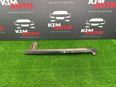 Направляющая стекла задней двери Kia Ceed 1 HB 2012 ED