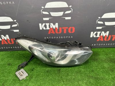 Фара на запчасти Hyundai i30 2012 SW