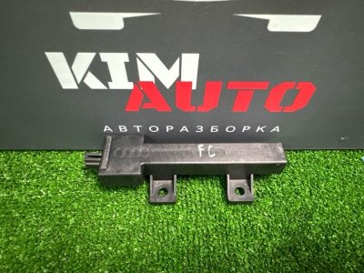 Антенна бесключевого доступа Audi Q7 2007 4L