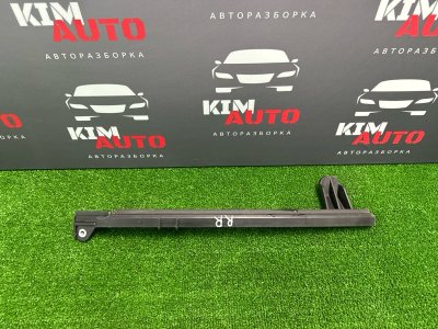 Направляющая стекла задней двери Kia Ceed 1 HB 2012 ED