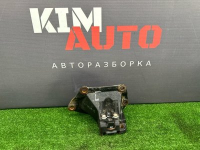 Кронштейн подушки кпп Hyundai i30 2012 SW