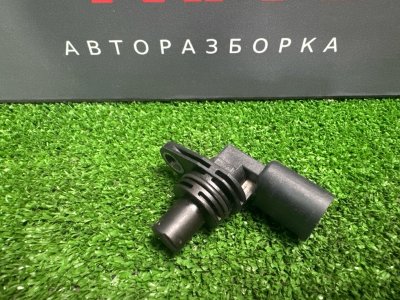 Датчик положения распредвала Skoda Fabia 2 2011