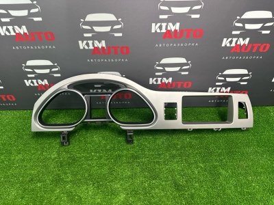 Рамка комбинации приборов Audi Q7 2007 4L