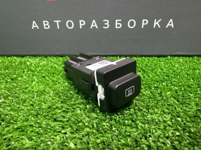 Кнопка обогрева заднего стекла Skoda Fabia 2 2011