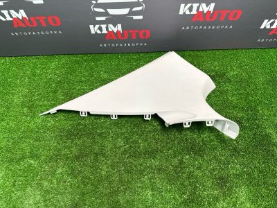 Накладка стойки верхняя Skoda Octavia 2018 A7