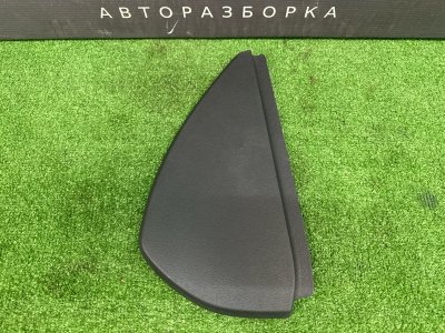 Накладка торпедо боковая Skoda Rapid 2016