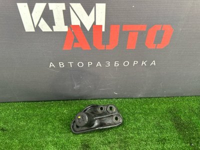 Кронштейн правой подушки двигателя Kia Rio 3 2017 QB