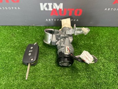 Замок зажигания с ключом Kia Cerato 2 2011 TD