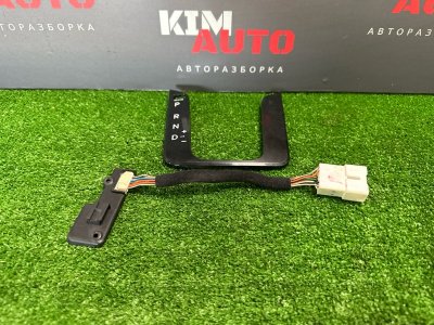 Накладка консоли АКПП Hyundai i30 2012 SW