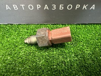 Датчик заднего хода Skoda Fabia 2 2011 HB