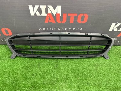 Решетка бампера нижняя Hyundai Solaris 1 2011 HB
