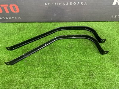 Крепление топливного бака Skoda Rapid 2016