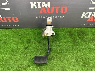 Педаль тормоза АКПП Kia Rio 3 2017 QB