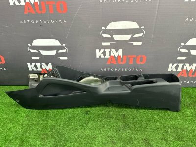 Консоль между сидений Kia Rio 3 2017 QB