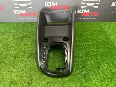 Накладка консоли АКПП Kia Cerato 2 2011 TD
