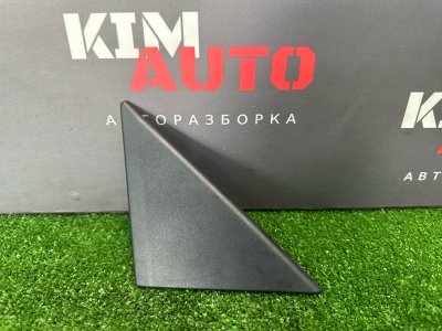 Накладка двери треугольник Mazda CX-5 2016 KE