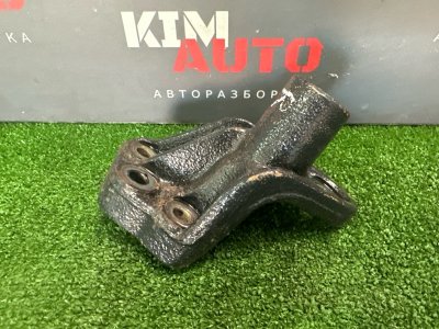 Кронштейн правой подушки двигателя Kia Rio 3 2014 QB