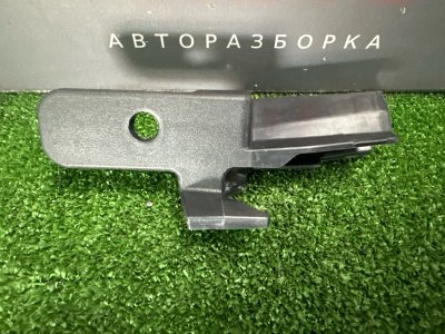 Кронштейн фары Kia Rio X 2021
