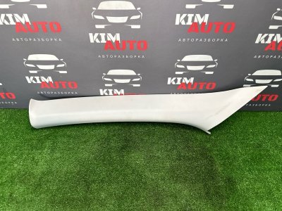 Накладка стойки лобового стекла Skoda Rapid 2016