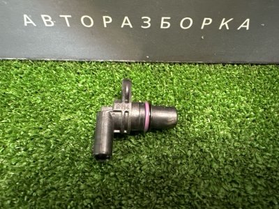 Датчик положения распредвала Skoda Rapid 2016