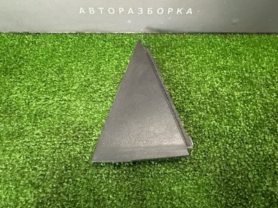 Накладка двери наружная треугольник Kia Rio 3 2011 QB