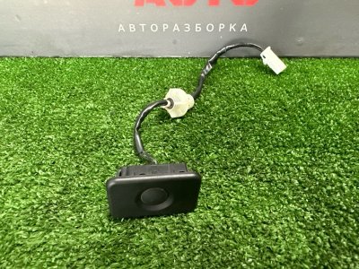 Кнопка бесключевого доступа багажника Mazda CX-5 2016 KE