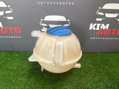 Бачок расширительный Skoda Rapid 2016