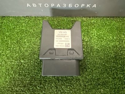 Блок управления топливным насосом Skoda Octavia 2014 A7