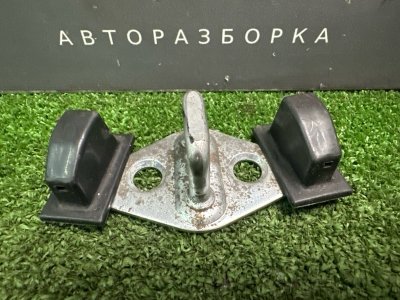 Ответная часть замка багажника Kia Rio 3 2012 HB