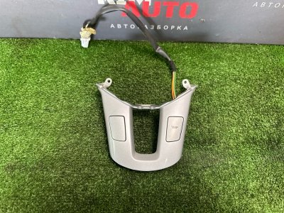 Кнопки на руль Kia Ceed 1 2010 ED