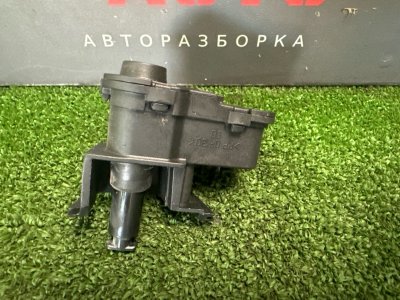 Активатор лючка бензобака Skoda Octavia 2014 A7