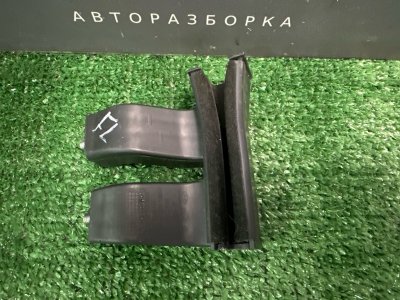 Держатель стекла двери Kia Ceed 2 2014 JD