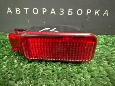 Плафон салонный Skoda Yeti 2011