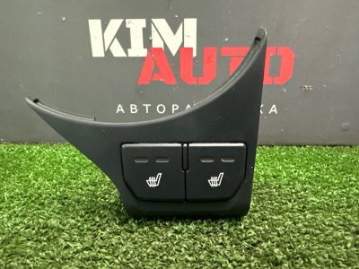 Кнопки подогрева сидений Kia Rio 3 2012 HB