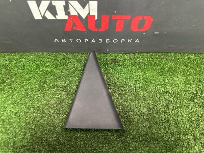 Накладка двери треугольник Kia Rio 3 2012 HB