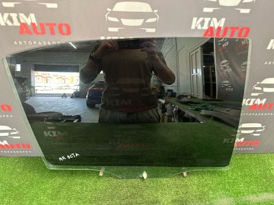 Стекло двери Skoda Octavia 2014 A7