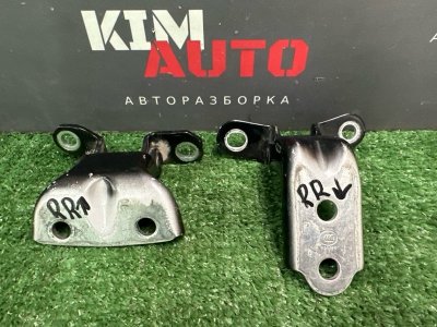 Петли двери Kia Cerato 2 TD 2011