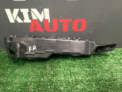 Кронштейн бампера Kia Ceed 2 2014 JD