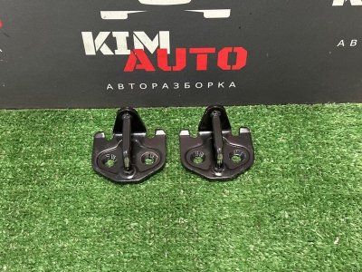 Ответная часть замка двери Ford Focus 2 2009 HB