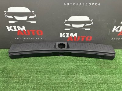 Накладка замка багажника Kia Sportage 2 2009 KM